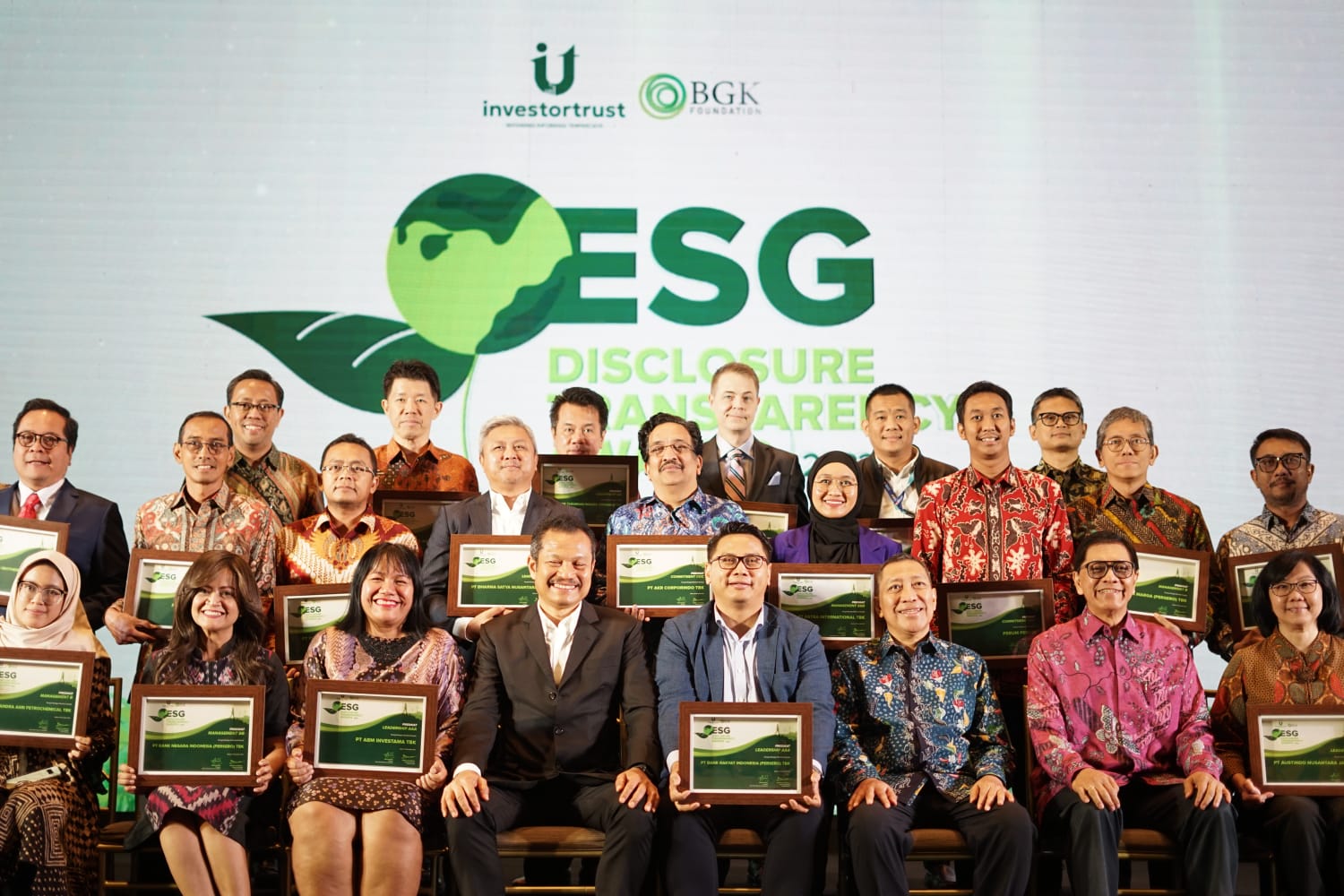 PT Vale Indonesia Raih Predikat Leadership AA Dalam ESG Transparency ...