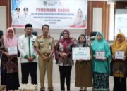 Hj. Sufriaty Budiman Sebagai Narasumber Acara Pembinaan Kader Bagi Petugas Pembantu Pembina Keluarga Berencana Desa dan Sub PPKBD