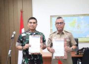 Bupati Budiman Terima Penghargaan dari Danrim 141/Toddopuli