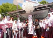 Budiman Motivasi Siswa Angkatan 30 SMAN 4 Lutim Agar Melanjutkan Sekolah