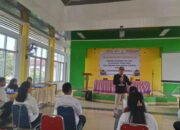 Pasca Pelantikan, Camat Tomoni Timur Beri Motivasi kepada Pengawas Kelurahan/Desa