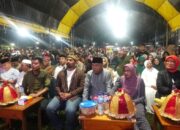 Bupati, Wabup dan Ketua PKK Lutim Hadiri Pagelaran Wayang Golek di Tomoni