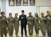 Personil Satpol PP Kabupaten Luwu Timur Pengamanan Pelantikan dan Pengambilan Sumpah Jabatan Anggota DPRD Luwu Timur Periode 2024-2029