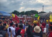 Kedatangan Budiman-Akbar di Tempat Pengukuhan Tim Pemenangan Kecamatan Wotu Disambut Sholawat Badar