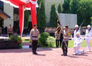 Serah Terima Pataka Pallawa Lipu Kapolda Sulsel