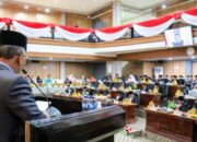 Usai Pelantikan, Sekda Lutim Ajak Anggota DPRD yang Baru Dilantik untuk Memperkuat Sinergi