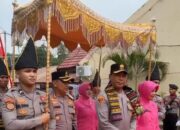 Kunjungan Kapolda Sulsel Di Luwu Timur Sisambut Dengan Tradisi Adat Payung “Lellung” Dan Tarian “Padduppa”