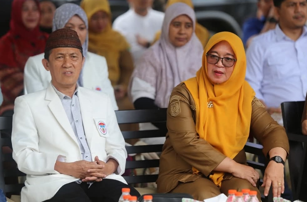 Film “Sarung Baru Untuk Bapak” Tayang Perdana, Wabup Luwu Timur dan Beri Apresiasi