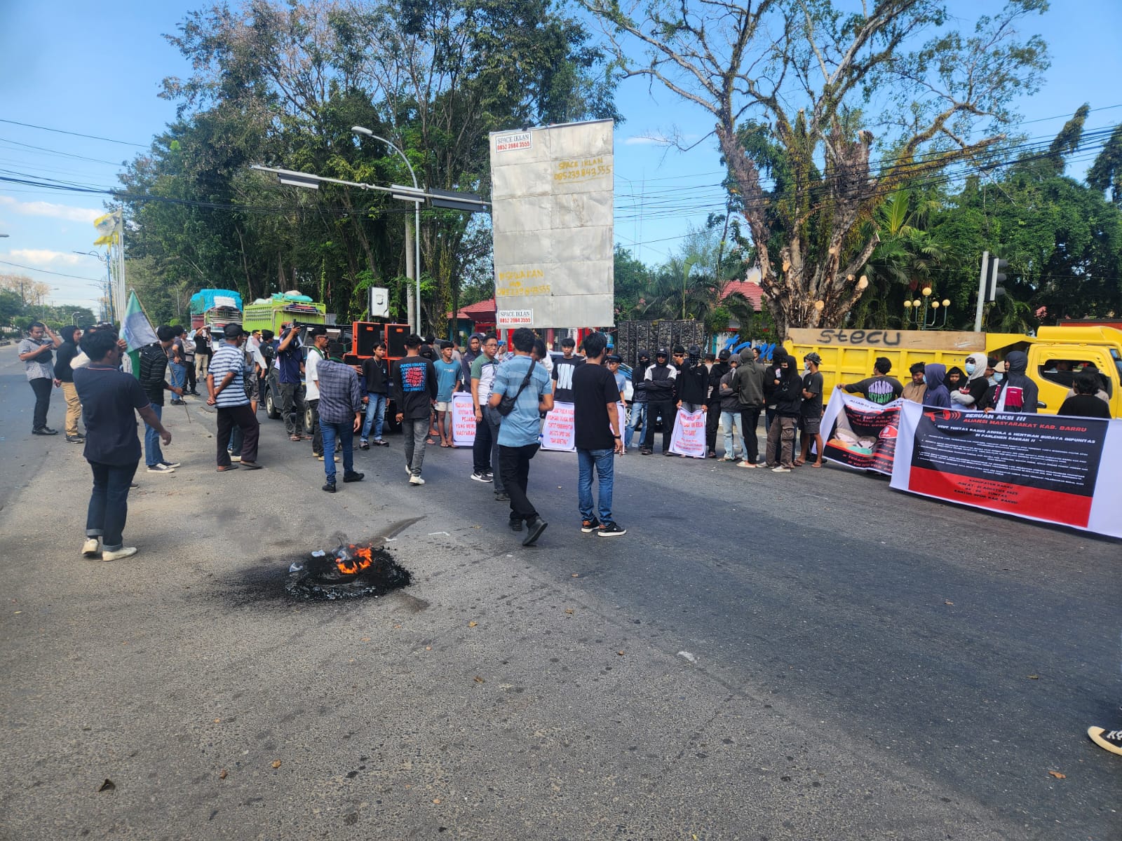 Rakyat Barru Bergerak: Desak Pemecatan Anggota DPRD yang Diduga Terlibat Kasus Asusila