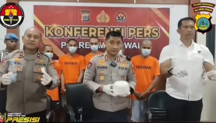Baru 10 Hari Menjabat, Kapolres Morowali Gagalkan Peredaran 1 Kg Lebih Sabu, 5 Pelaku Diciduk