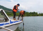 Pemulihan Berkelanjutan: Jaga Ekosistem Danau Towuti, PT Vale Uji Kualitas Air