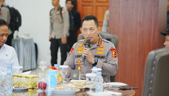 Kapolri: Polisi Kawal Demo Demi Demokrasi, Bukan Membatasi Kebebasan Berpendapat