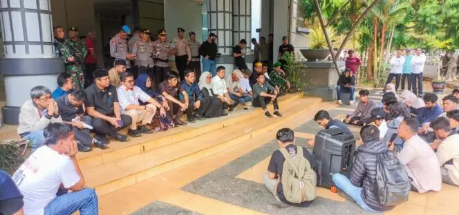 Fraksi PDIP Luwu Timur Tolak Klausul “Copot Kapolri” dalam Tuntutan Aksi Mahasiswa