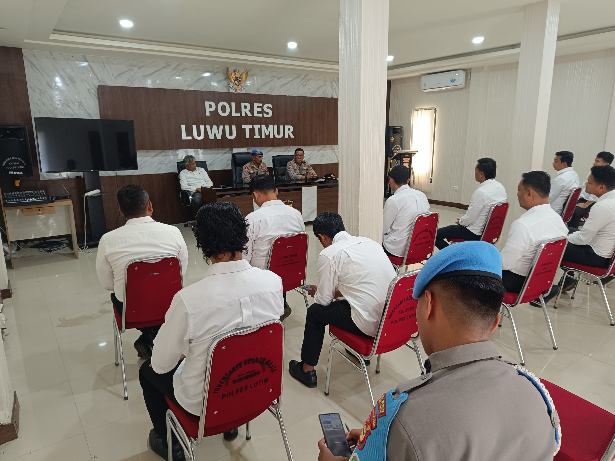 AKP Hamzah Ajak Anggota Polres Luwu Timur Jauhi Gaya Hidup Hedon dan Jadi Teladan Masyarakat