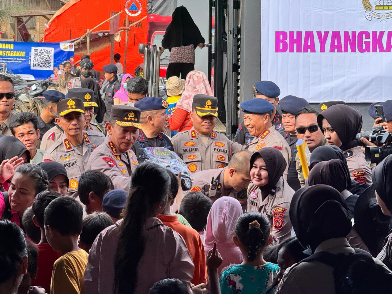 Jenderal Sigit Pantau Layanan Pengungsian Aceh Tamiang, Distribusi Logistik Dimaksimalkan