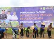 Perkuat Ketahanan Pangan, Pj Sekda Lutim bersama Kapolres Tanam Jagung di Margolembo