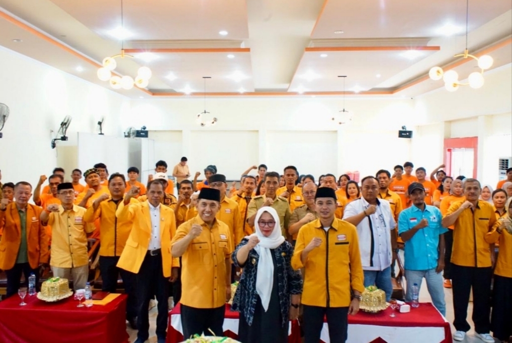 Hadiri Pengukuhan DPC Hanura, Wabup Luwu Timur Ajak Sinergi Bangun Daerah