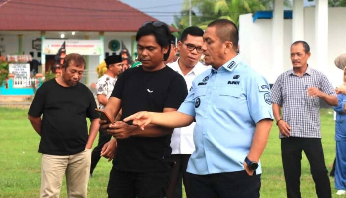 Bupati Ibas Tinjau Lokasi MTQ ke-XI di Tomoni Timur Pastikan Kegiatan Berjalan Lancar