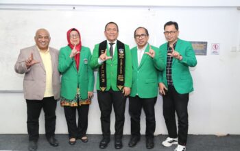 Bupati Luwu Timur Selesaikan S2 Teknik Sipil Dengan Predikat Cumlaude