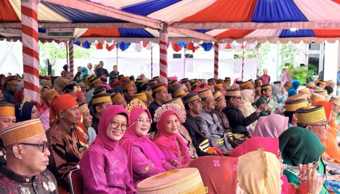Pemkab Luwu Timur Hadiri Puncak Hari Jadi Bone ke-696
