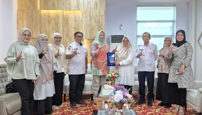 Wabup Puspawati Terima Kunjungan Tim Labkesmas Makassar, Mantapkan Layanan Lab. Tipe 2