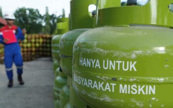 Camat Mangkutana Darmawati : Pangkalan LPG 3 Kg Harus Jual Sesuai Sesuai Harga Het