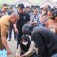 Dua Titik Jalan Diblokir Warga, Bupati Irwan Turun Langsung Buka Ruang Mediasi